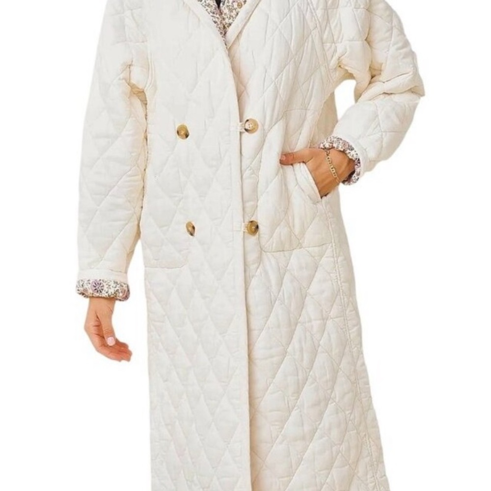 XiRENA Floral Quilted Jacket in Cream and Pink